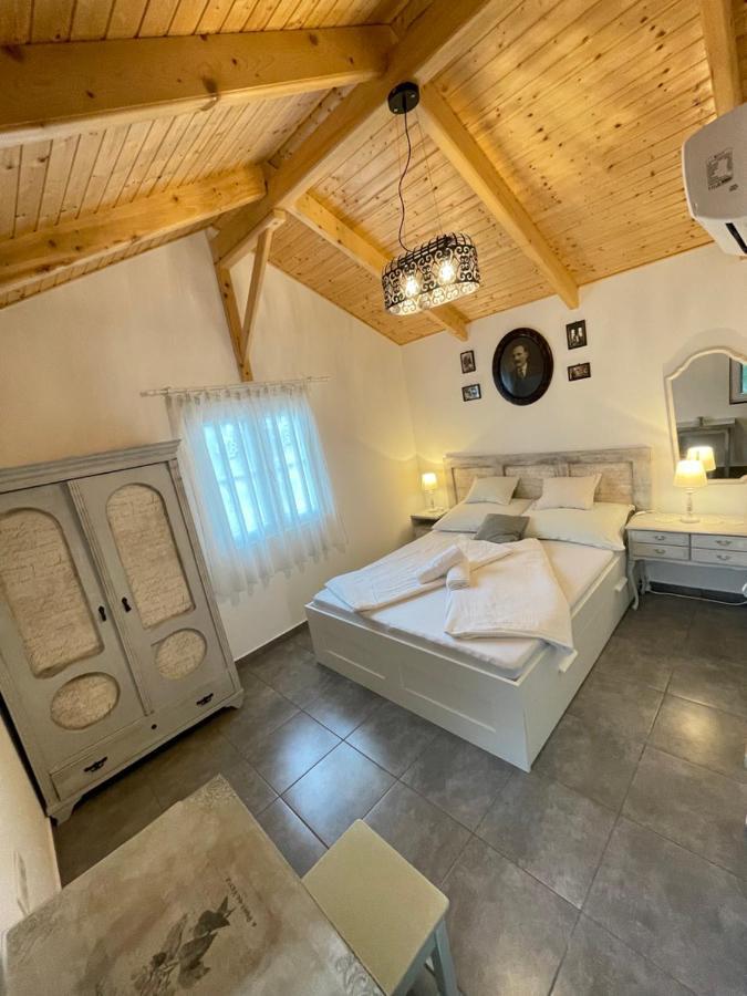 Ibolya Apartman Csisztapuszta Bagian luar foto
