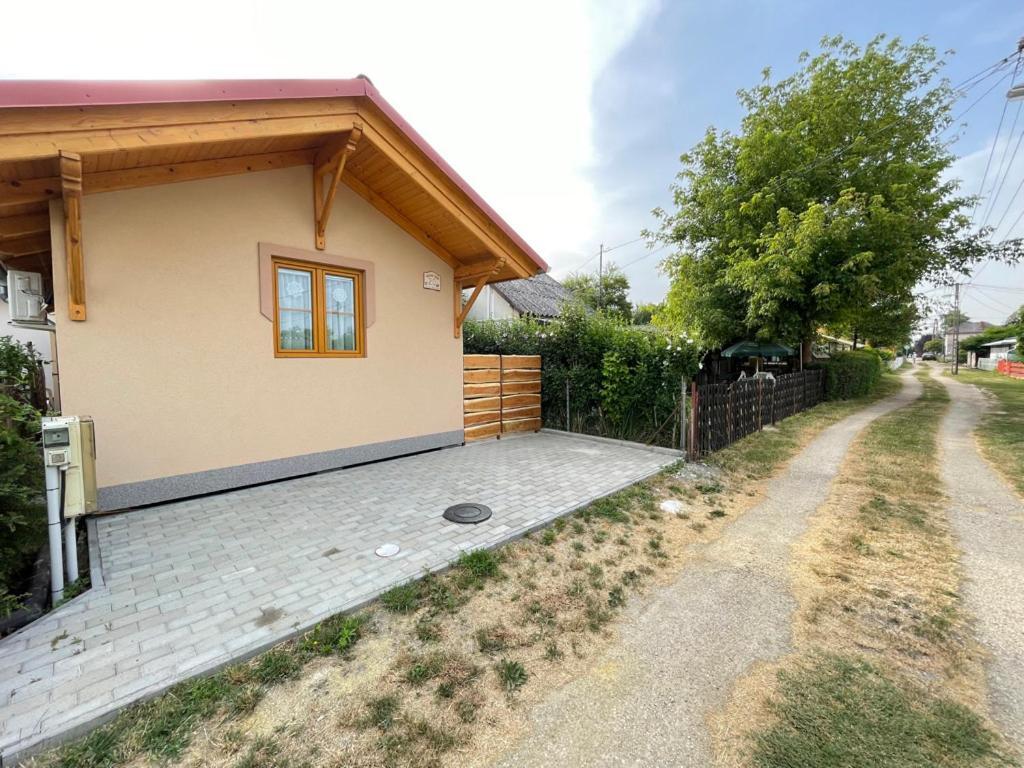Ibolya Apartman Csisztapuszta Bagian luar foto